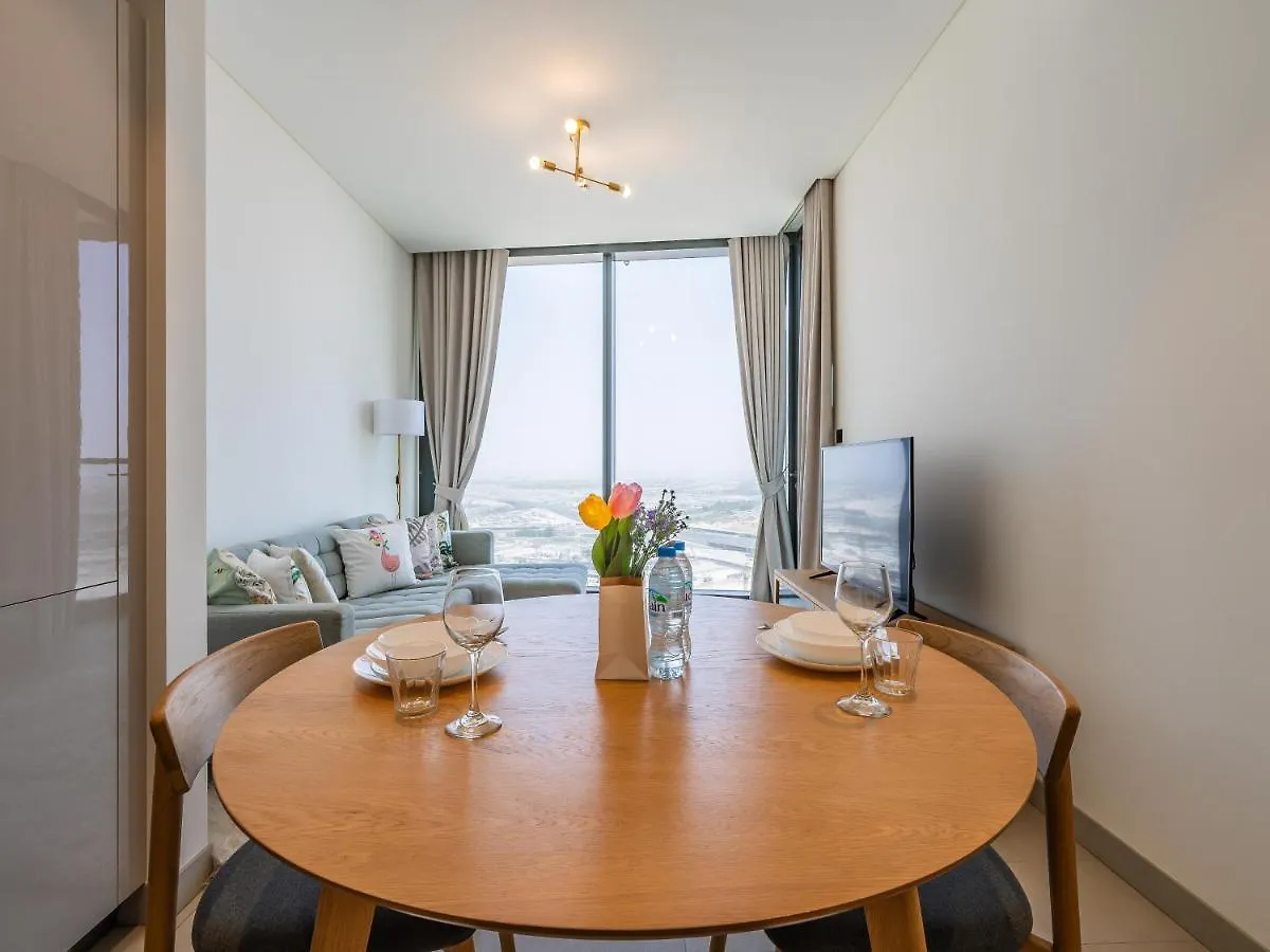 Beautiful Cityscape Views From This Urban Retreat Dubai Apartamento