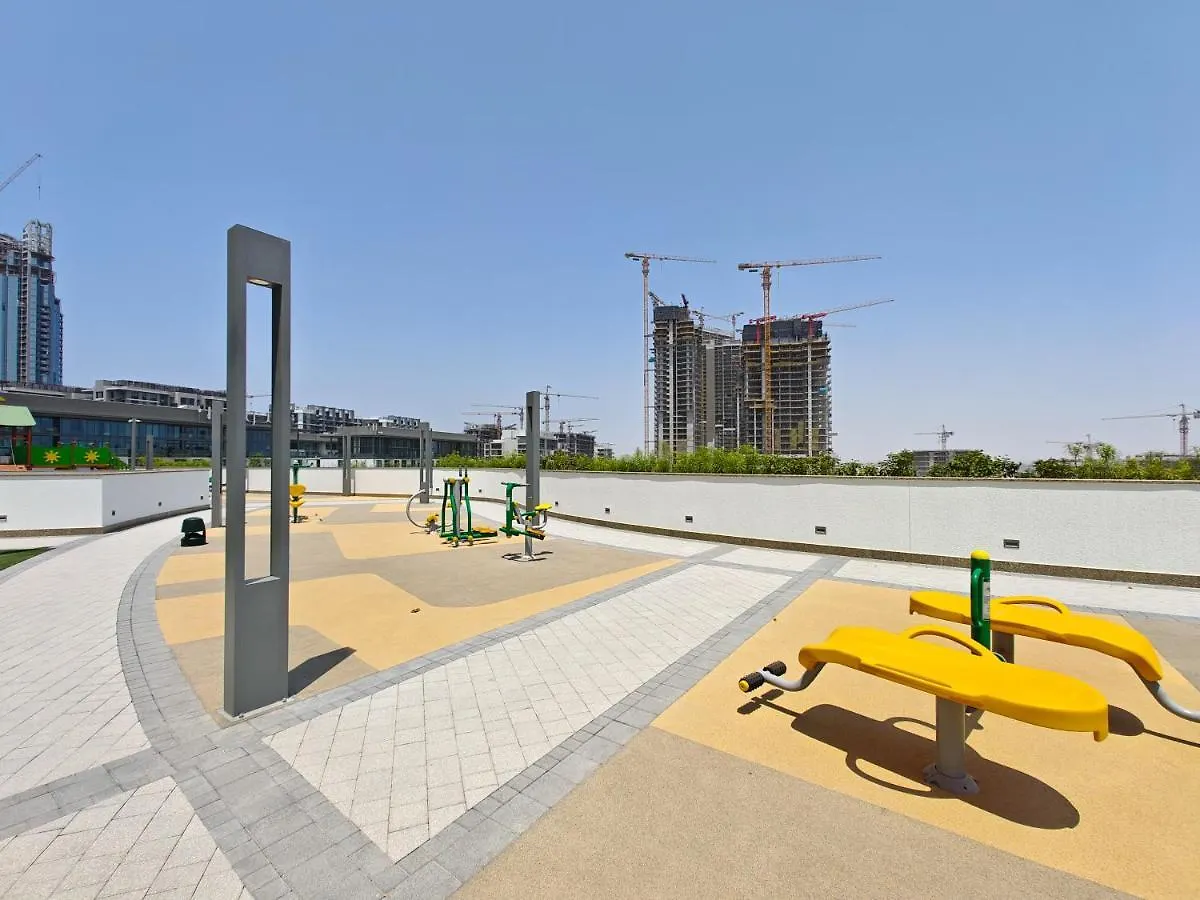 Beautiful Cityscape Views From This Urban Retreat Dubai 0*,  Emirados Árabes Unidos
