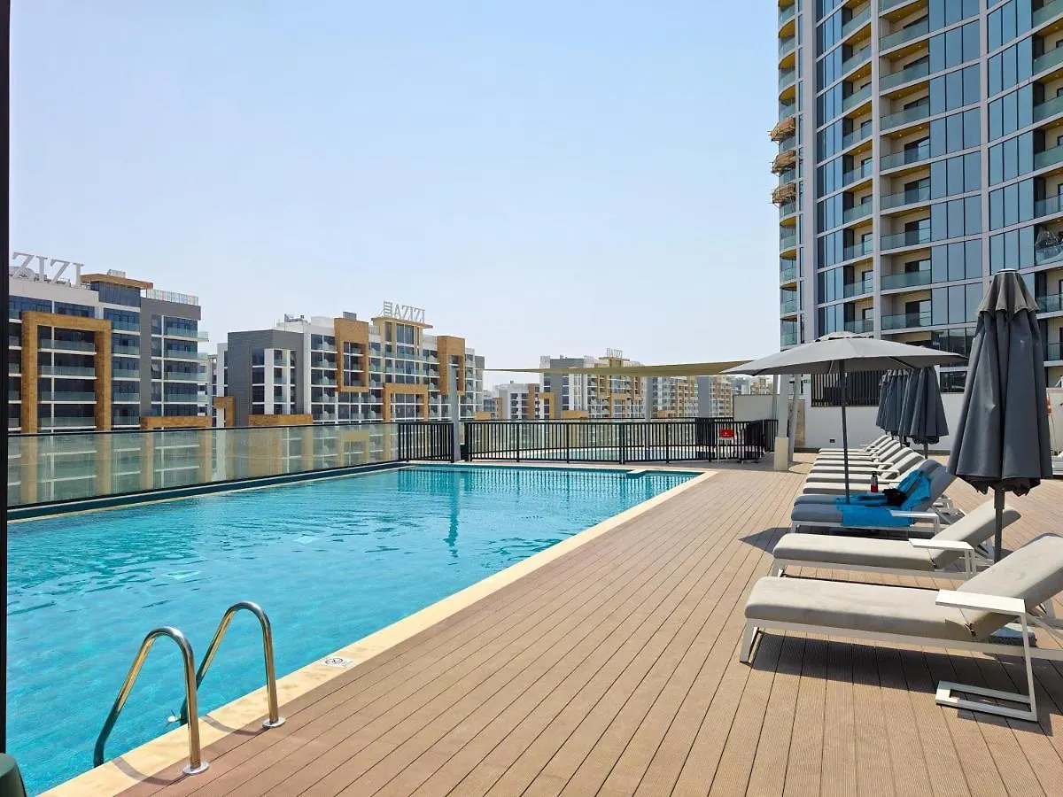 Beautiful Cityscape Views From This Urban Retreat Dubai